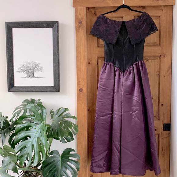 VINTAGE Y2K PROM DRESS! Handmade, deep purple and black with lace size XS/S - Picture 7 of 9